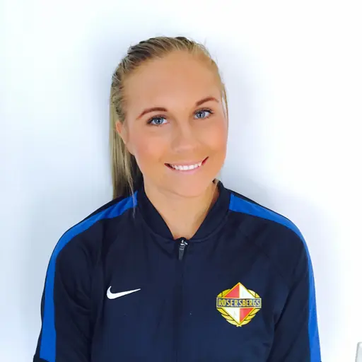 Nya spelare i RIK. Helena Stenqvist, Linnea Dennerport (båda på bild) och Emma Lindblom förstärker Rosersbergs damer inför 2017/18