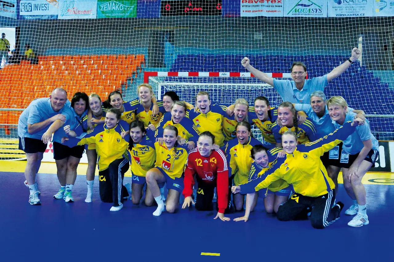 Det blågula U20-landslaget ankommer Rosersberg på onsdag 11 juni 2014.