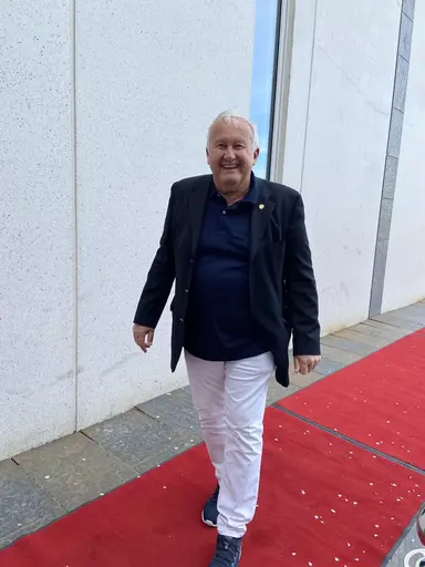 Så minns vi Bengt, glad, engagerad, hjälpsam, med ett varmt hjärta.