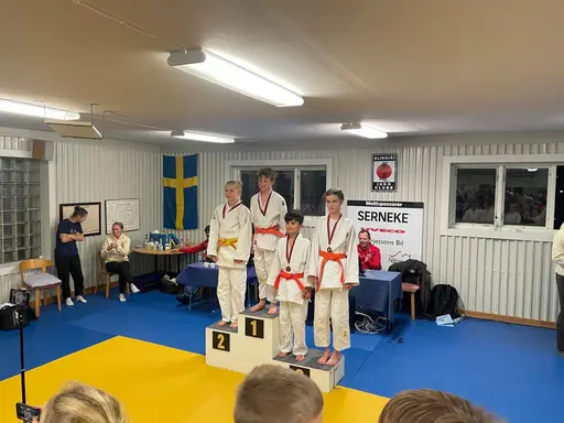 Medaljregn över Kungsbacka, 3 guld,1 silver och 1brons