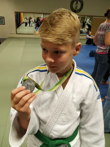Harry, Allan, Sam, Viggo samt Daniel på silver plats.