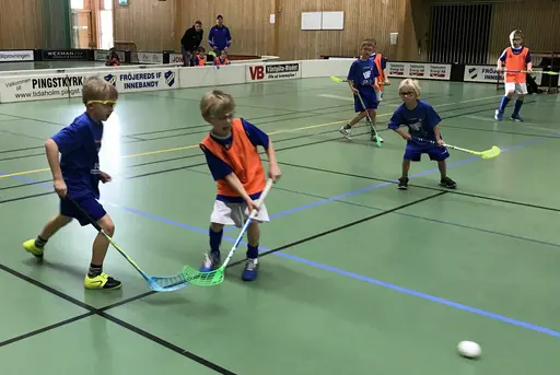 Succé i kiosken, sekretariatet och på planen!