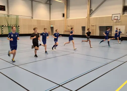 Beeptest på gång i Rosenbergshallen