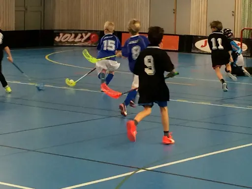 Sista matcherna för säsongen 15/16 med fint passningsspel och fina avslut!