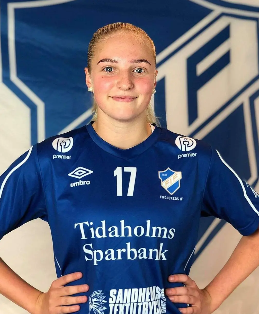 Tova Pettersson till Bosön