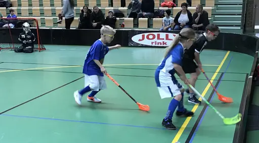 Succé i kiosken, sekretariatet och på planen!