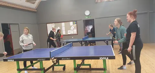 Fröjered/Korsberga damlag börjar med pingis