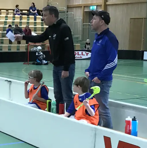 Succé i kiosken, sekretariatet och på planen!