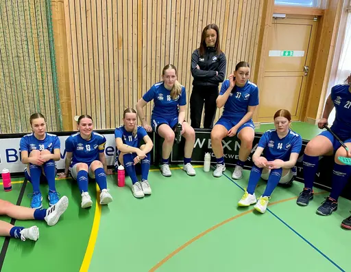En riktigt bra match där vi hade förtvivlat svårt att få in bollen i mål trots många bra lägen vilket resulterar i en förlust med 2-3