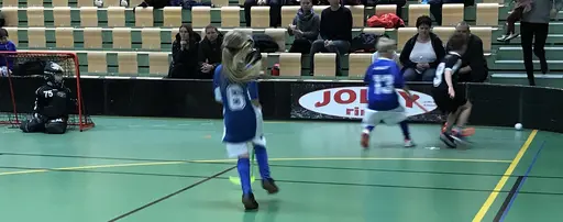 Succé i kiosken, sekretariatet och på planen!