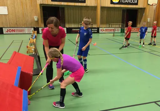 Föräldramatch, prisutdelning och korvätning stod i fokus på 09-avslutningen.