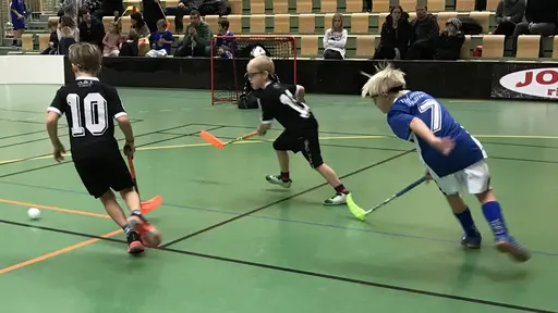Succé i kiosken, sekretariatet och på planen!
