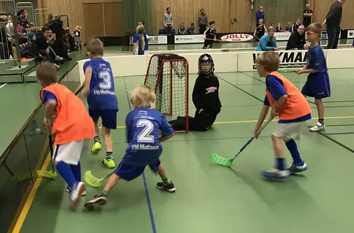 Succé i kiosken, sekretariatet och på planen!