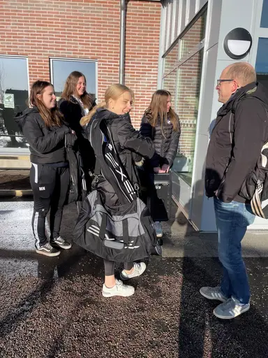Viktig vinst mot Linköping IBF som kom till start med få spelare.