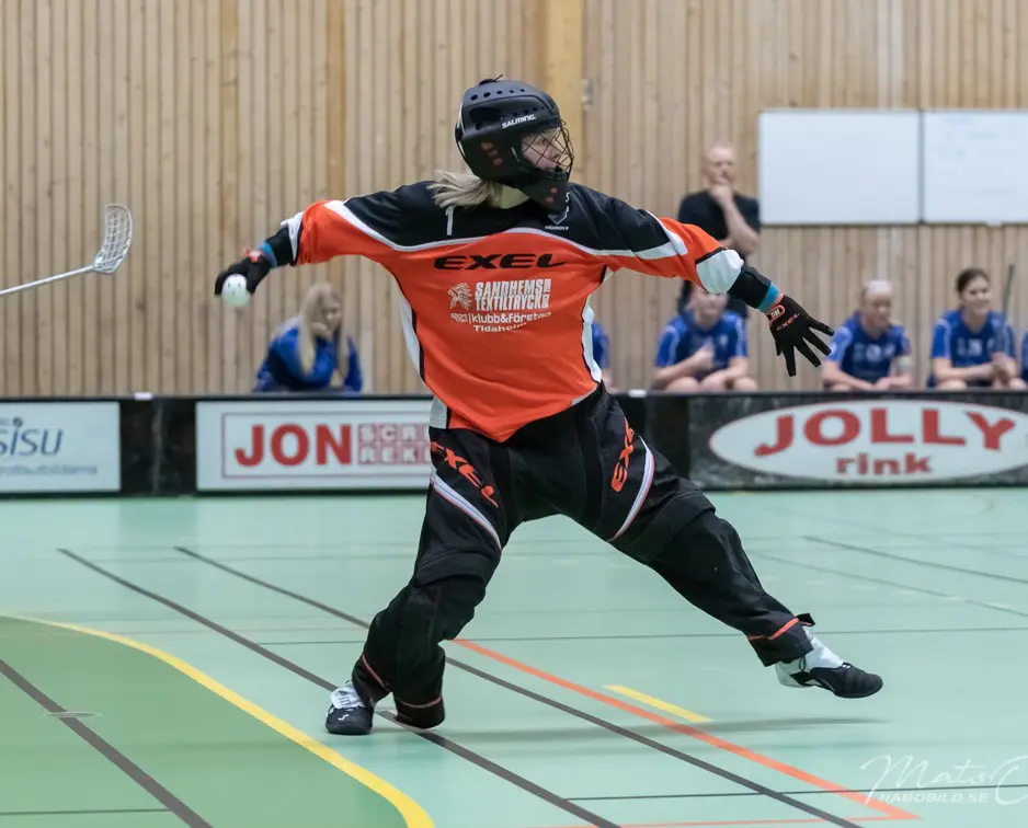 Maja Jonasson storspelade när FIF vinner mot Hovslätt IK med 2-1. (Foto: Habobild.se)