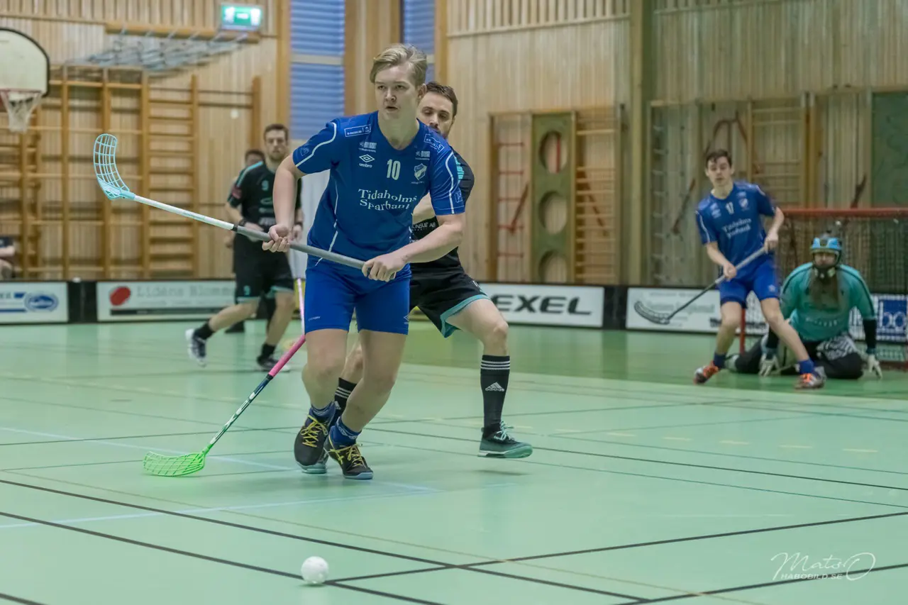 Anton Lundgren stod för 2 mål i matchen mot Falköpings IBK. (Foto:habobild.se)