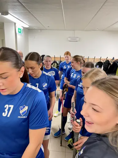 Inleder året i Fristad o vinst med 4-5, SÅ GÖTT.   