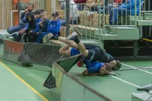 Fröjered på fall i dubbel bemärkelse. Foto: Mats Olofsson, habobild.se