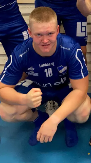 Anton Lundgren ledare av poängligan, div II.
