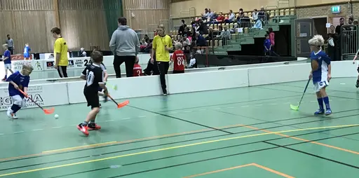Succé i kiosken, sekretariatet och på planen!