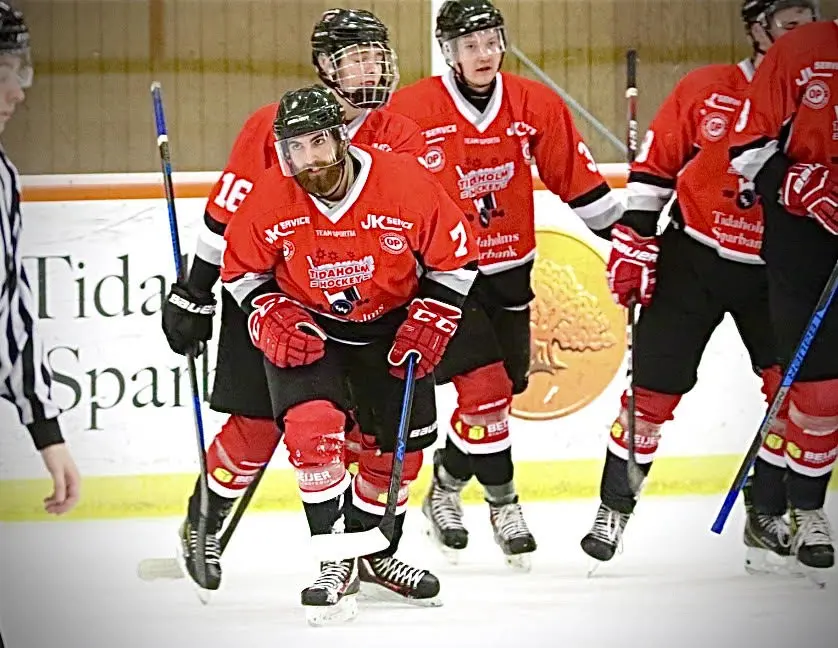 Alexander Yacob (längst fram) och David Nyström (i bakgrunden) var två av THF:s målskyttar idag. (foto: VB)
