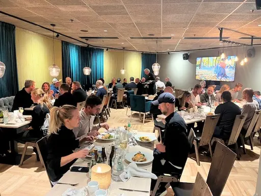 Bilder från kvällens ledaravslutning