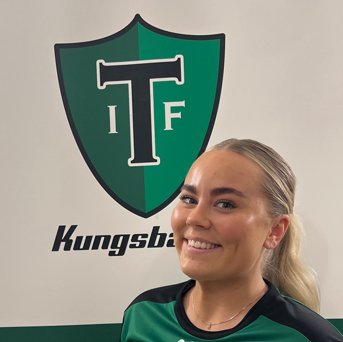 Alva Arvidsson kommer spela tröja nummer 9