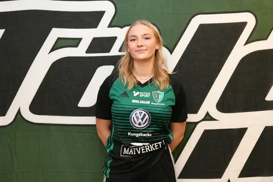 Estelle Edvardsson fortsätter i Tölö