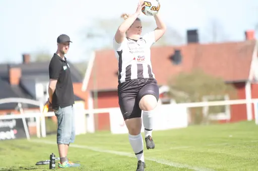 TG&IF vann hemmapremiären mot Fröjered/Korsberga med 5–1.