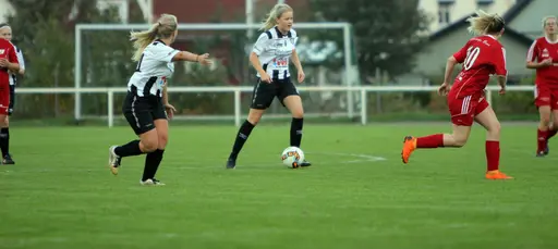 TG&IF:s damlag vann hemmamatchen mot Valtorps IF med 4–1.