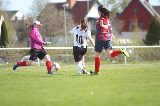 TG&IF vann hemmapremiären mot Fröjered/Korsberga med 5–1.