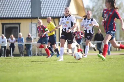 TG&IF vann hemmapremiären mot Fröjered/Korsberga med 5–1.