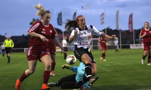 TG&IF:s damlag vann hemmamatchen mot Valtorps IF med 4–1.