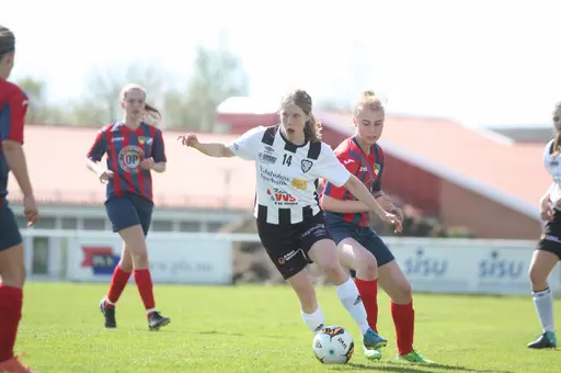 TG&IF vann hemmapremiären mot Fröjered/Korsberga med 5–1.