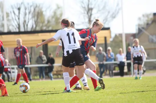 TG&IF vann hemmapremiären mot Fröjered/Korsberga med 5–1.