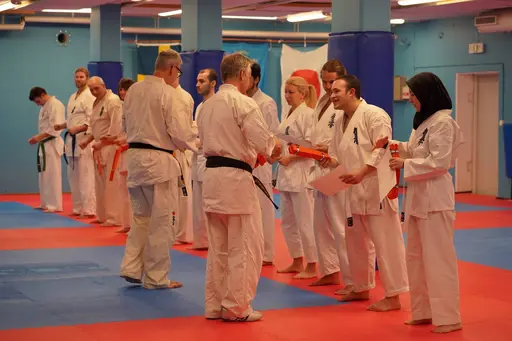 Gradering vid Söråkers Kyokushin karate. Examinator: Shihan Håkan Nygren