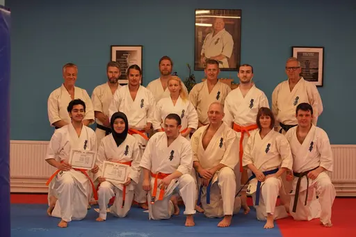Gradering vid Söråkers Kyokushin karate. Examinator: Shihan Håkan Nygren