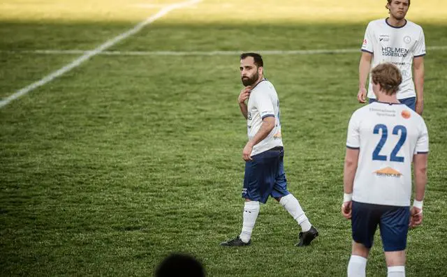 Den lille snidaren Wais Maihanparast satte dit kvitteringen till 1-1 för Iggarna.