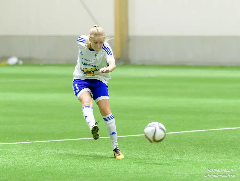 Nellie Rosén slog hörnan som ledde fram till målet.