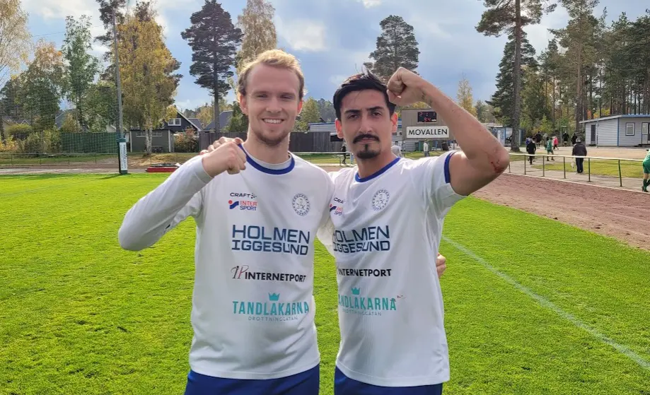 Seriens skyttekung Jesper Koskinen såg till att alla poängen stannade hemma på Movallen klappas om av tränare Akbal som gjorde ett starkt inhopp trots tidig pingislunga.