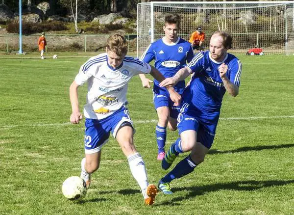 Emil Hallberg gjorde Iggarnas mål och sitt 10:e mål i serien med vilket ger en tredjeplats i totala skytteligan.