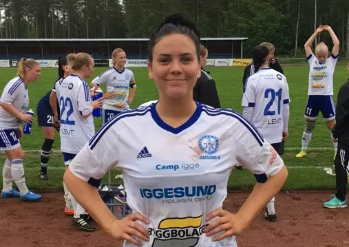 En strålande nöjd Johanna Ohlsson stod för två välförtjänta mål.