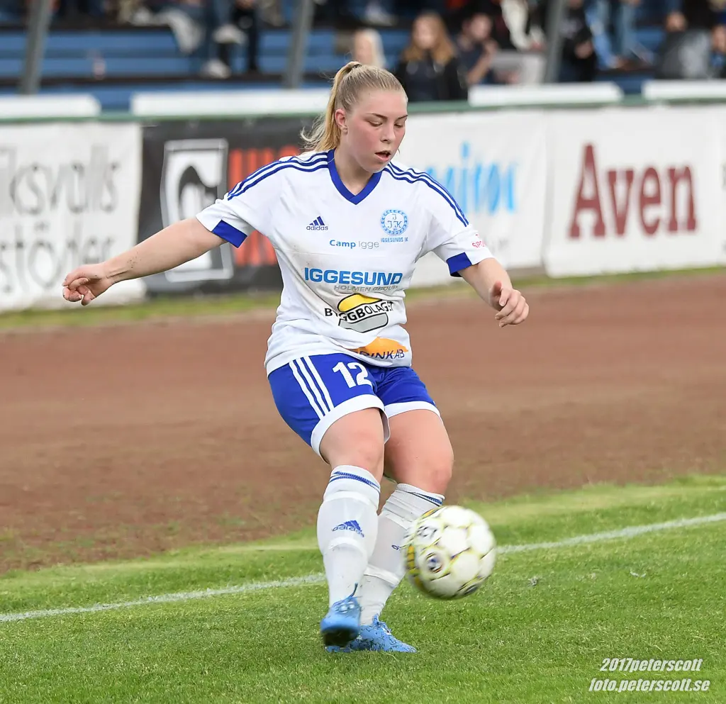 Klara Franck och resten av försvaret höll tätt matchen igenom.