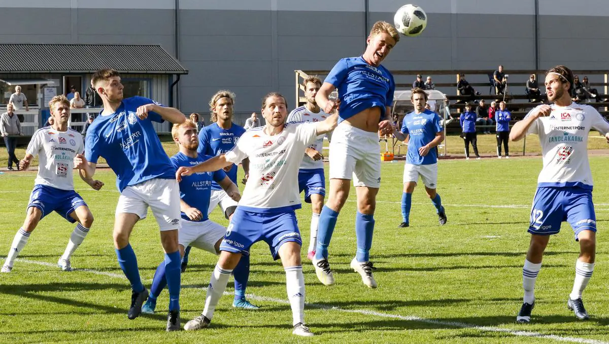 Iggarna flyttade upp och försökte lyfta in bollar på slutet med förgäves. Foto: Fredrik Mix