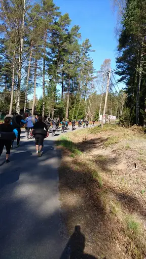 Jogg till ladan vid Sandemar med däck