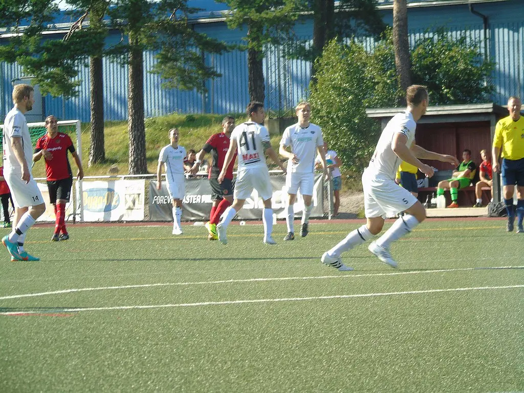 Höstpremiären slutade 0-0 för Järlas herrar.