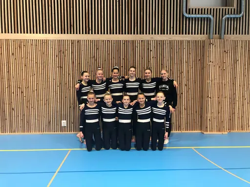 SEGERVRÅL!  - Vinsten i Riksfyran yngre är klar! 