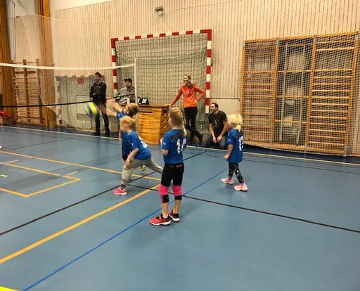 Westan 1213 spelar turnering level 1