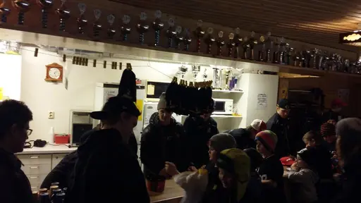22/12 fick ÅIK:s ungdomar (ett 40-tal) träffa ÅIK:s hockeyambassadörer som spelar i i andra klubbar. I blickpunkten förstås Sebastian Ohlsson Skellefteå AIK:s SHL-lag