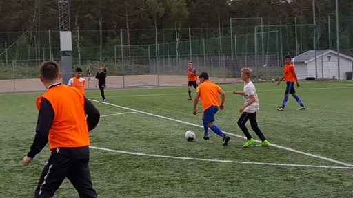 En träning där även Isak var i tid. 